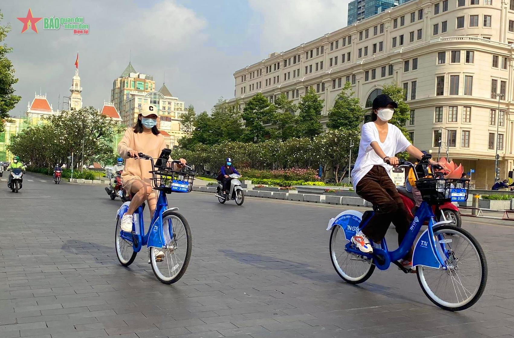 Thành phố vươn lên tầm cao
