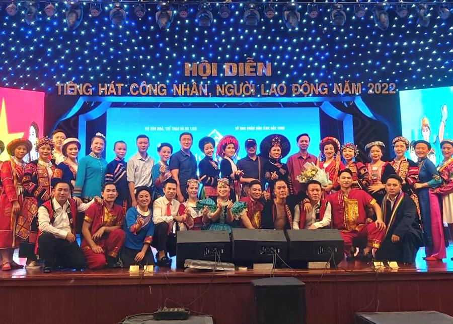 Đoàn nghệ thuật Cao nguyên xanh tham gia Hội diễn “Tiếng hát công nhân, người lao động năm 2022” tại tỉnh Bắc Ninh