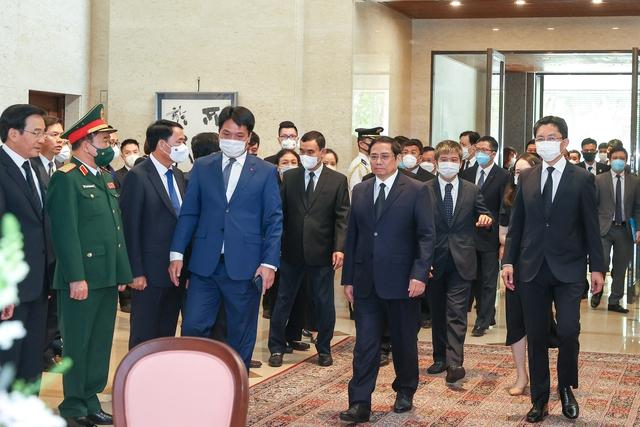 Chùm ảnh: Thủ tướng Phạm Minh Chính ghi sổ tang tưởng niệm cựu Thủ tướng Nhật Bản Abe Shinzo - Ảnh 1.