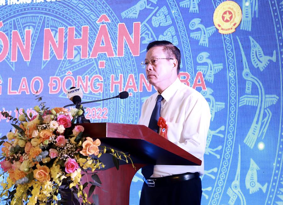 Chủ tịch UBND tỉnh Nguyễn Văn Sơn phát biểu chúc mừng VNPT Hà Giang