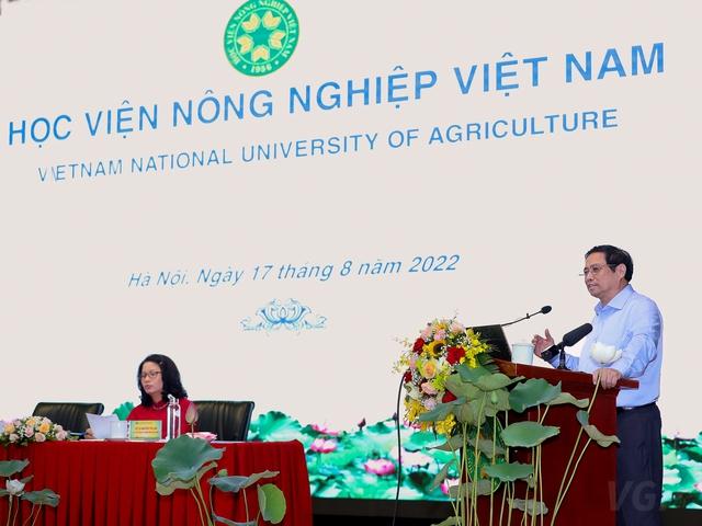 Thủ tướng: Học viện Nông nghiệp Việt Nam cần phải trở thành đại học hàng đầu thế giới về nông nghiệp - Ảnh 1.