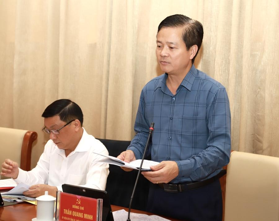 Chủ nhiệm Ủy ban Kiểm tra Tỉnh ủy Trần Quang Minh trình bày Dự thảo báo cáo công tác kết quả kiểm tra, giám sát, thi hành kỷ luật Đảng năm 2022.