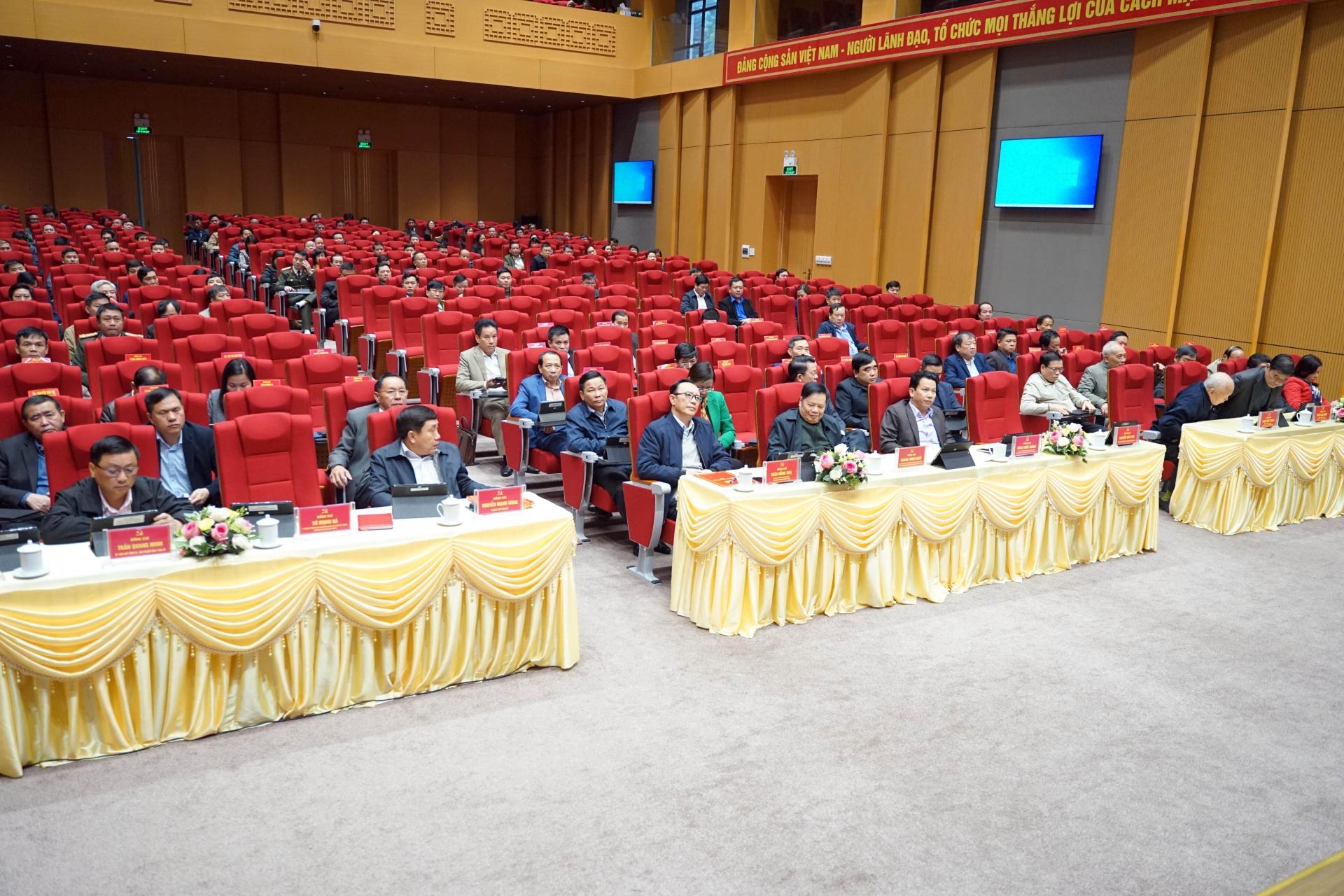 Các đại biểu dự hội nghị tại điểm cầu của tỉnh.