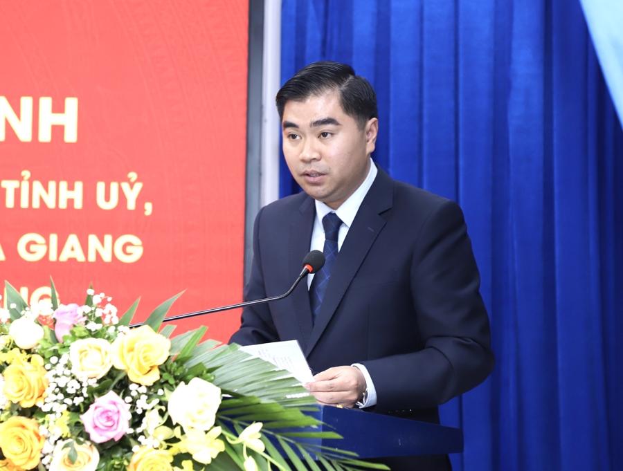 Chủ tịch Hội Doanh nhân trẻ tỉnh Đỗ Ngọc Thuận phát biểu tại buổi làm việc