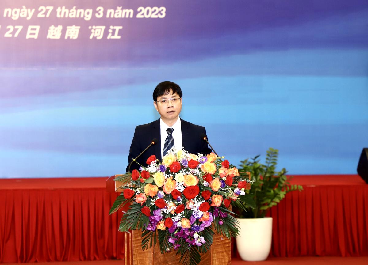 Đồng chí Ngô Lê Văn, Phó trưởng ban Ban đối ngoại T.Ư phát biểu