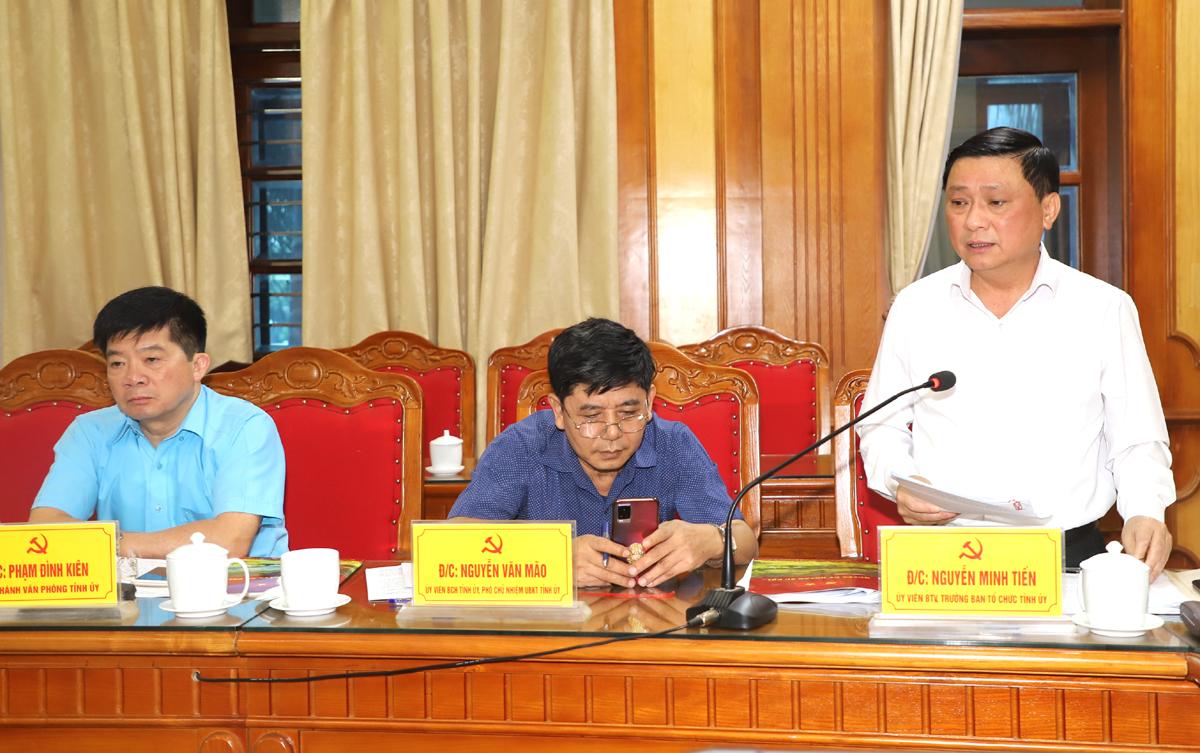Trưởng ban Tổ chức Tỉnh ủy Nguyễn Minh Tiến phát biểu tại buổi làm việc