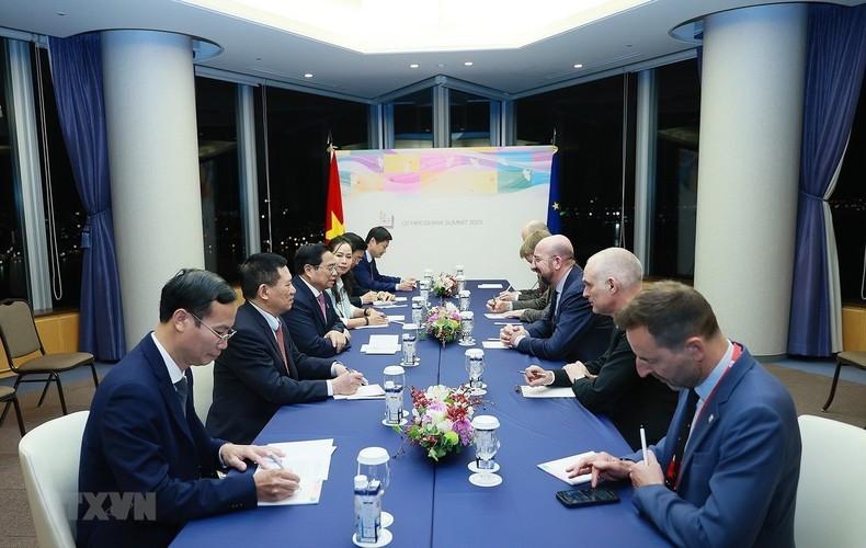 [Ảnh] Thủ tướng gặp nhiều lãnh đạo thế giới tại Hội nghị G7 mở rộng ảnh 7