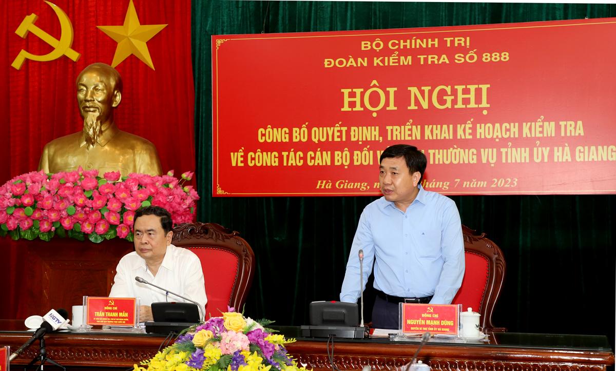 Quyền Bí thư Tỉnh ủy Nguyễn Mạnh Dũng phát biểu tại buổi làm việc.