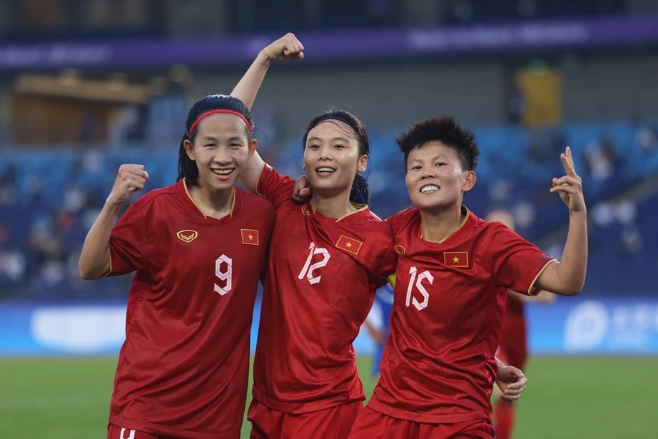 ASIAD 19: Vắng Huỳnh Như, đội tuyển nữ Việt Nam vẫn thắng dễ Nepal   - Ảnh 1.