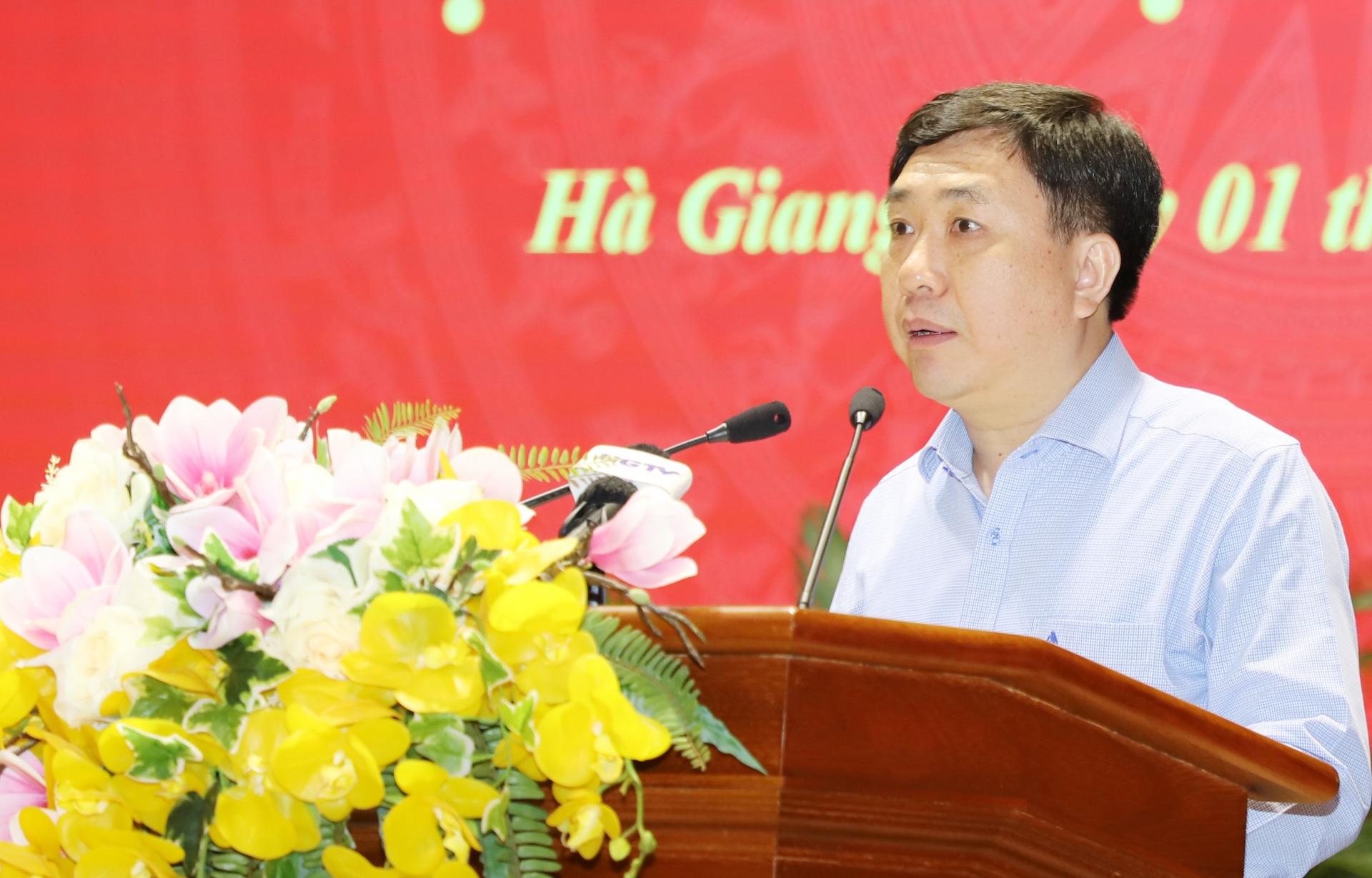 Quyền Bí thư Tỉnh ủy Nguyễn Mạnh Dũng phát biểu khai mạc hội nghị.