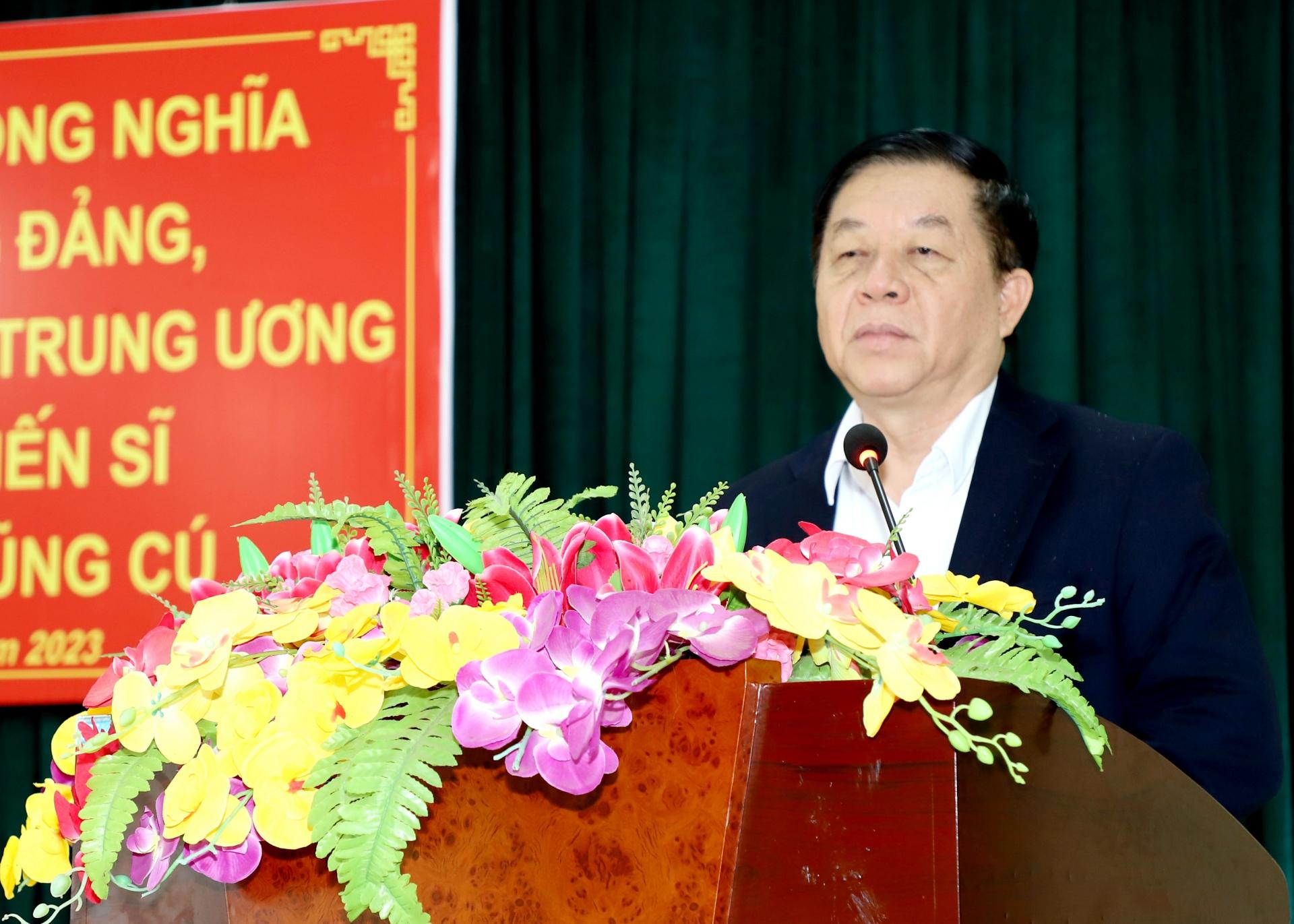 Trưởng Ban Tuyên giáo T.Ư Nguyễn Trọng Nghĩa phát biểu tại Đồn Biên phòng Lũng Cú.