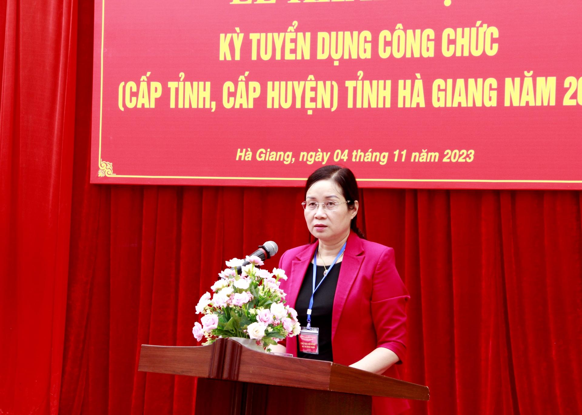 Phó Chủ tịch UBND tỉnh Hà Thị Minh Hạnh phát biểu khai mạc Kỳ tuyển dụng công chức tỉnh Hà Giang năm 2023.