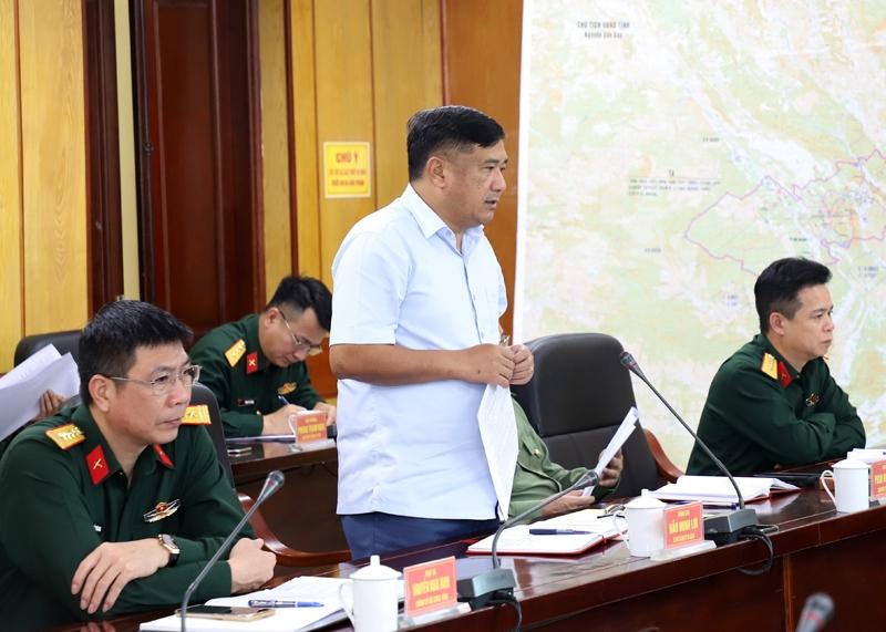 Bí thư Thành ủy Hà Giang Hầu Minh Lợi báo cáo các nội dung công tác chuẩn bị cuộc diễn tập được thực hiện theo kế hoạch đề ra.