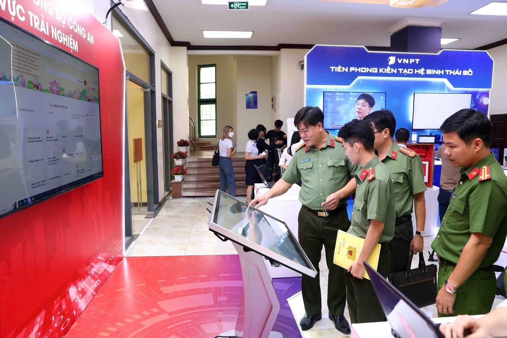 Chuyển đổi số trong Công an nhân dân góp phần tạo nên văn minh xã hội