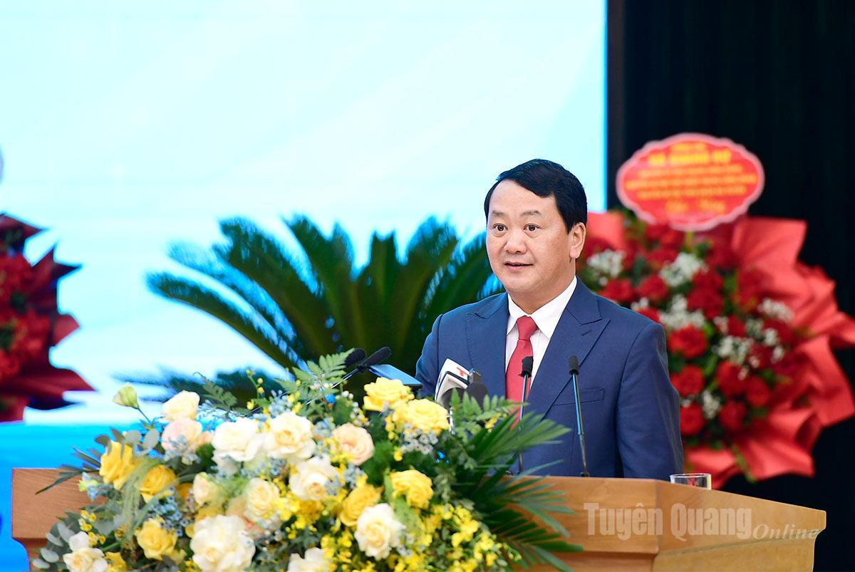 Bí thư Tỉnh ủy Hầu A Lềnh phát biểu chỉ đạo Đại hội.