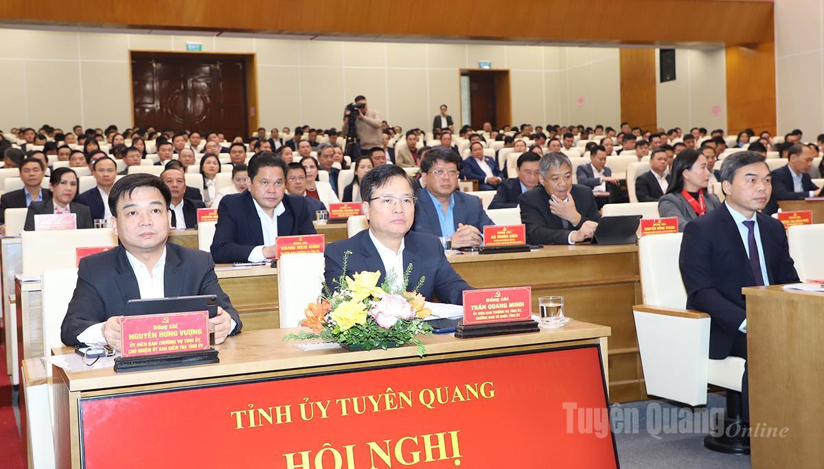 Các đại biểu dự hội nghị.