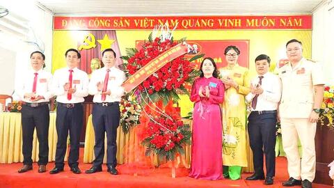 Đảng bộ xã Tùng Bá tổ chức Đại hội Đại biểu lần thứ I, nhiệm kỳ 2025 - 2030
