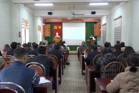 <a href="/chuyen-de" title="Văn phòng - Thông tin, tổng hợp" rel="dofollow">Văn phòng - Thông tin, tổng hợp</a>