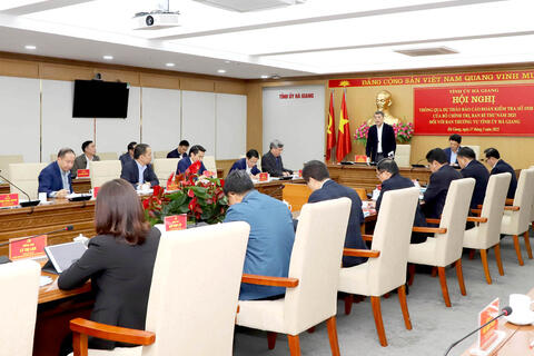 Đoàn kiểm tra của Bộ Chính trị làm việc với Ban Thường vụ Tỉnh ủy