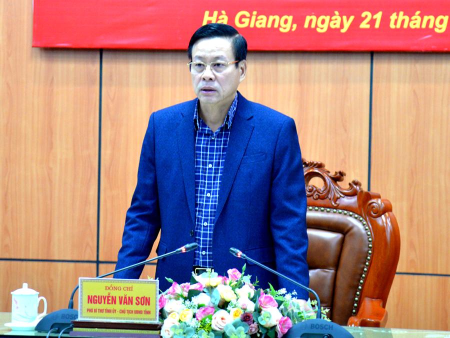 Chủ tịch UBND tỉnh Nguyễn Văn Sơn kết luận buổi làm việc