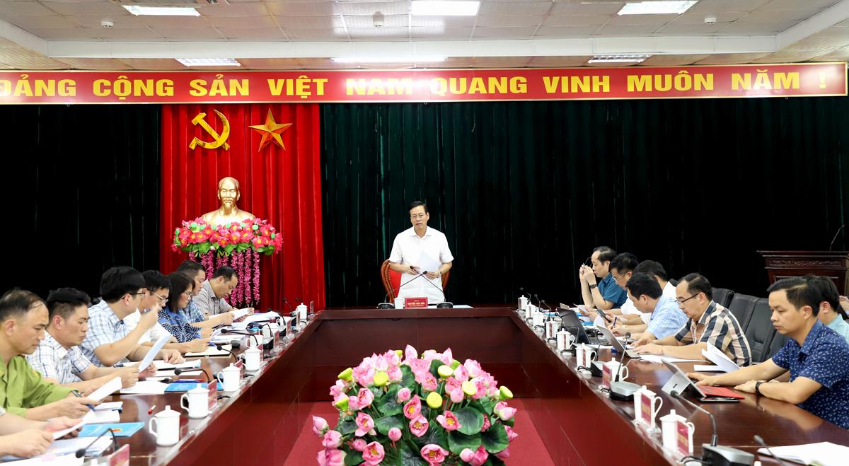 Chủ tịch UBND tỉnh Nguyễn Văn Sơn phát biểu tại buổi làm việc với các sở, ngành và huyện Bắc Quang.