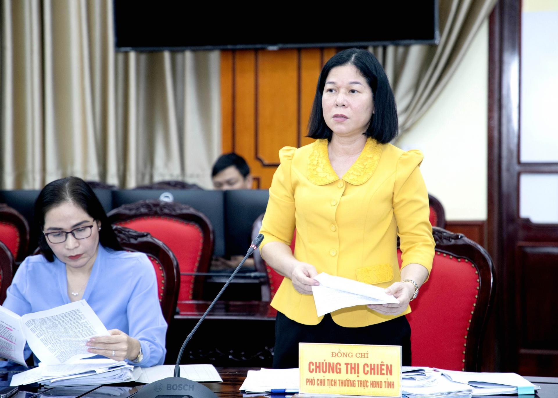 Phó Chủ tịch Thường trực HĐND tỉnh Chúng Thị Chiên kết luận buổi giám sát.
