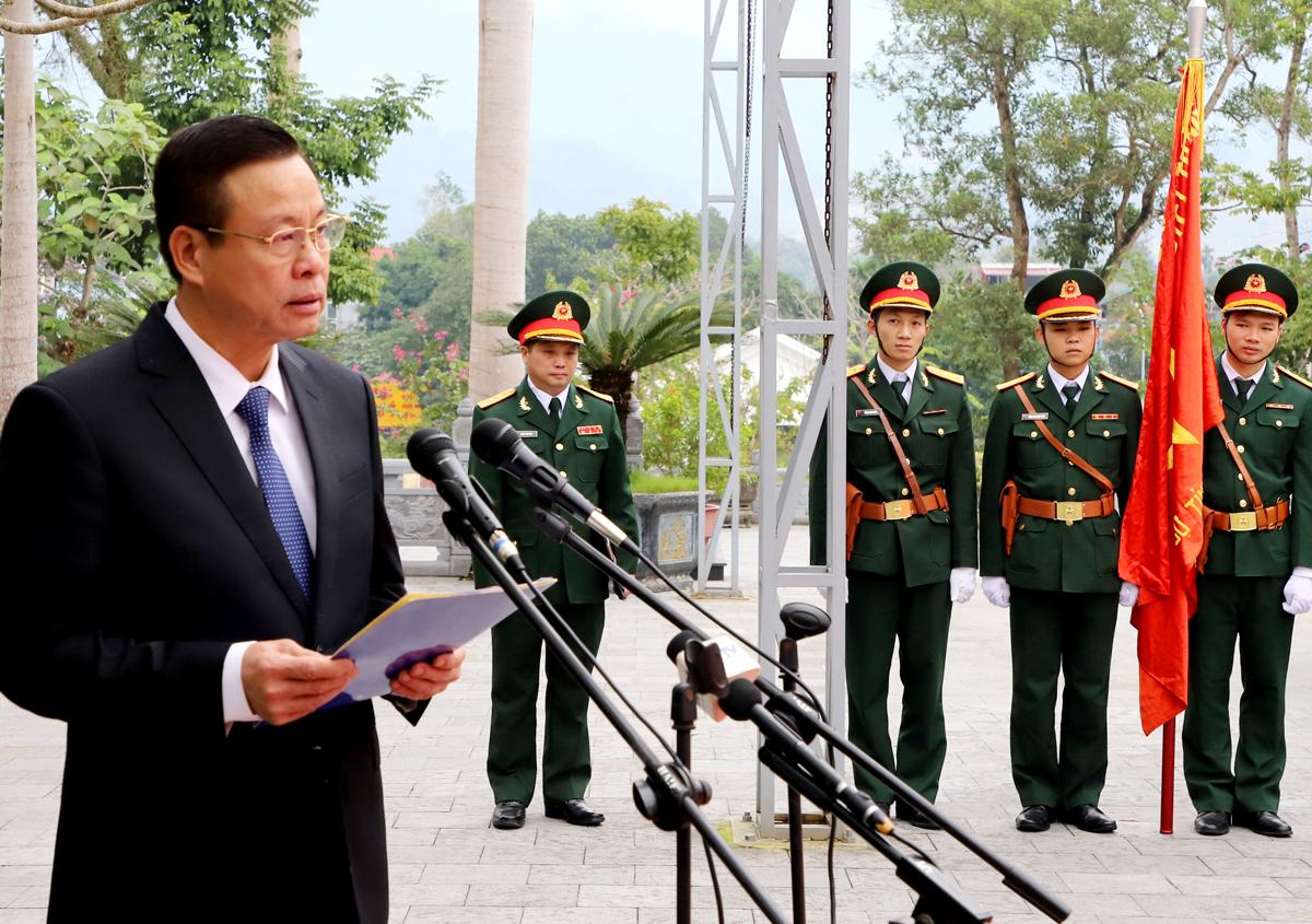 Chủ tịch UBND tỉnh Nguyễn Văn Sơn đọc lời Điếu tại lễ truy điệu các Anh hùng Liệt sỹ